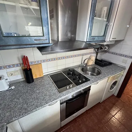 Con Garaje Privado, Piscina , Pie De Playa Apartment *
