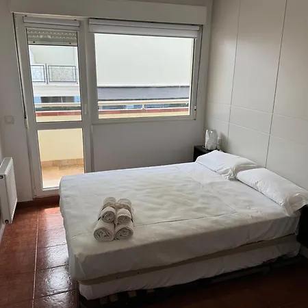 Con Garaje Privado, Piscina , Pie De Playa Apartment