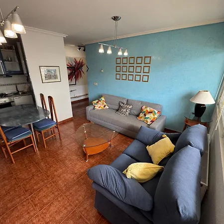 Con Garaje Privado, Piscina , Pie De Playa Suances