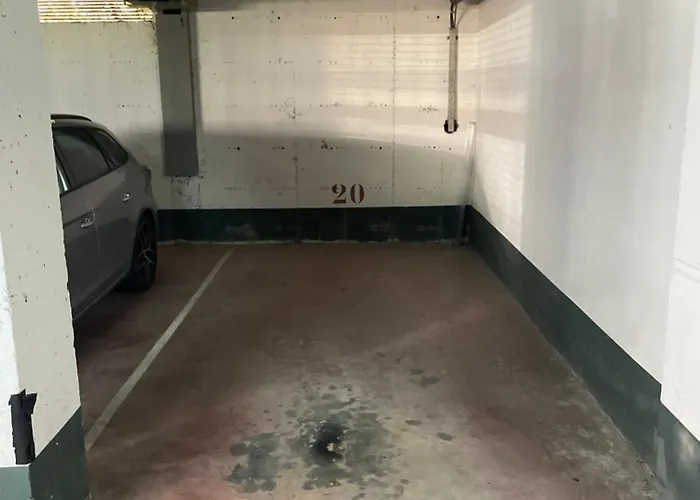 Apartamento Con Garaje Privado, Piscina , Pie De Playa *