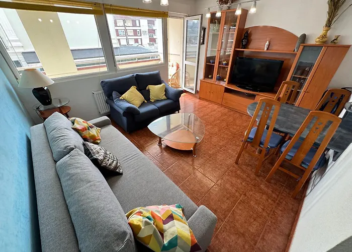 Apartamento Con Garaje Privado, Piscina , Pie De Playa